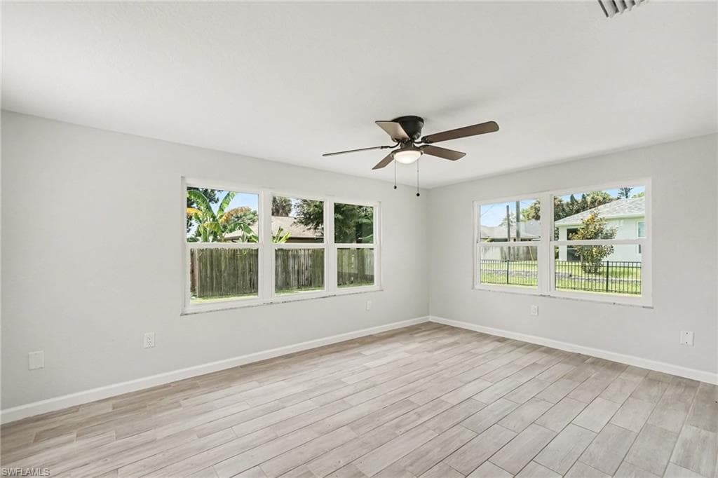 Florida Room/Den