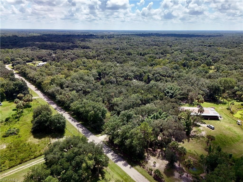 8671 SW Opossum Trail TRL photo 3 of 19