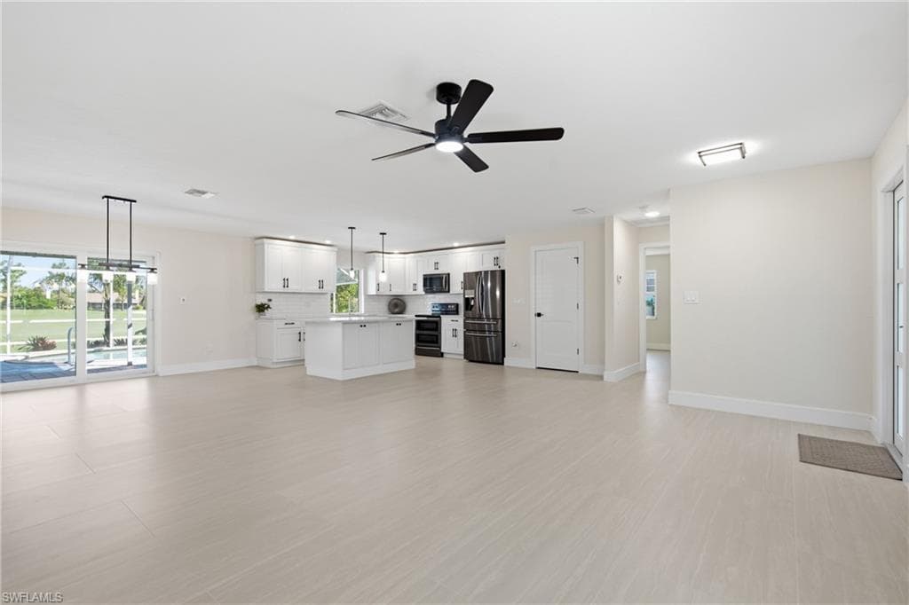 7401 Sea Island RD photo 10 of 48