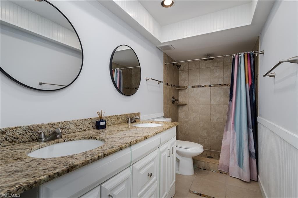 180 Cypress WAY E B212 photo 15 of 29